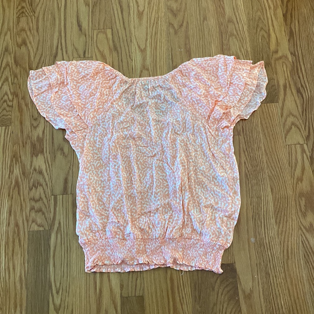 Pink & White Patterned Ruffle Sleeve V Neck Blouse - Picture 2 of 4
